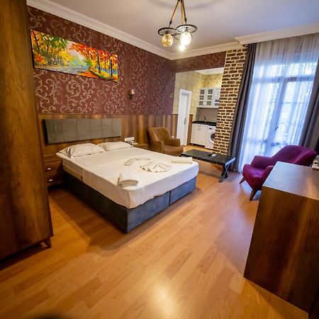 Royal Garden Suite And Hotel イスタンブール エクステリア 写真